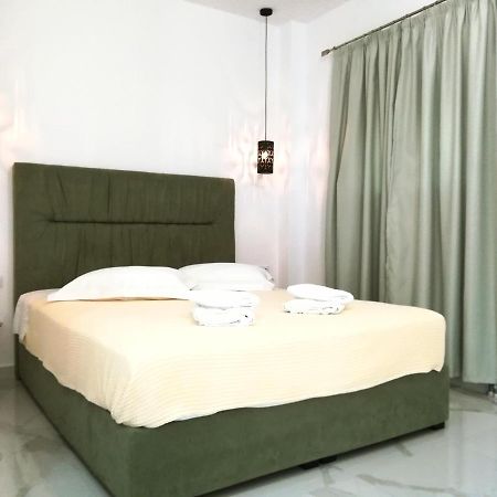 Giorgos Apartments Skála Foúrkas Екстериор снимка