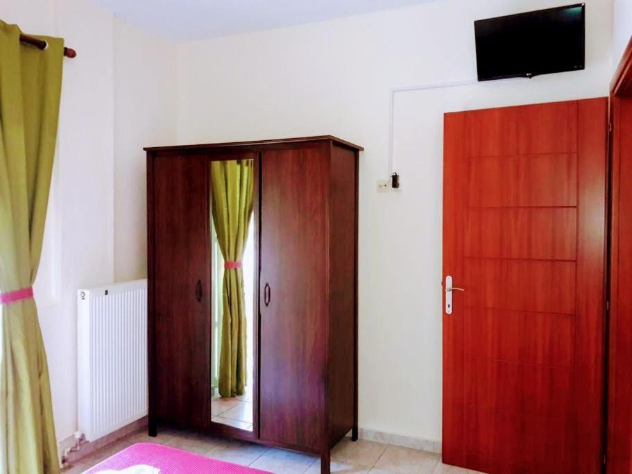 Giorgos Apartments Skála Foúrkas Стая снимка