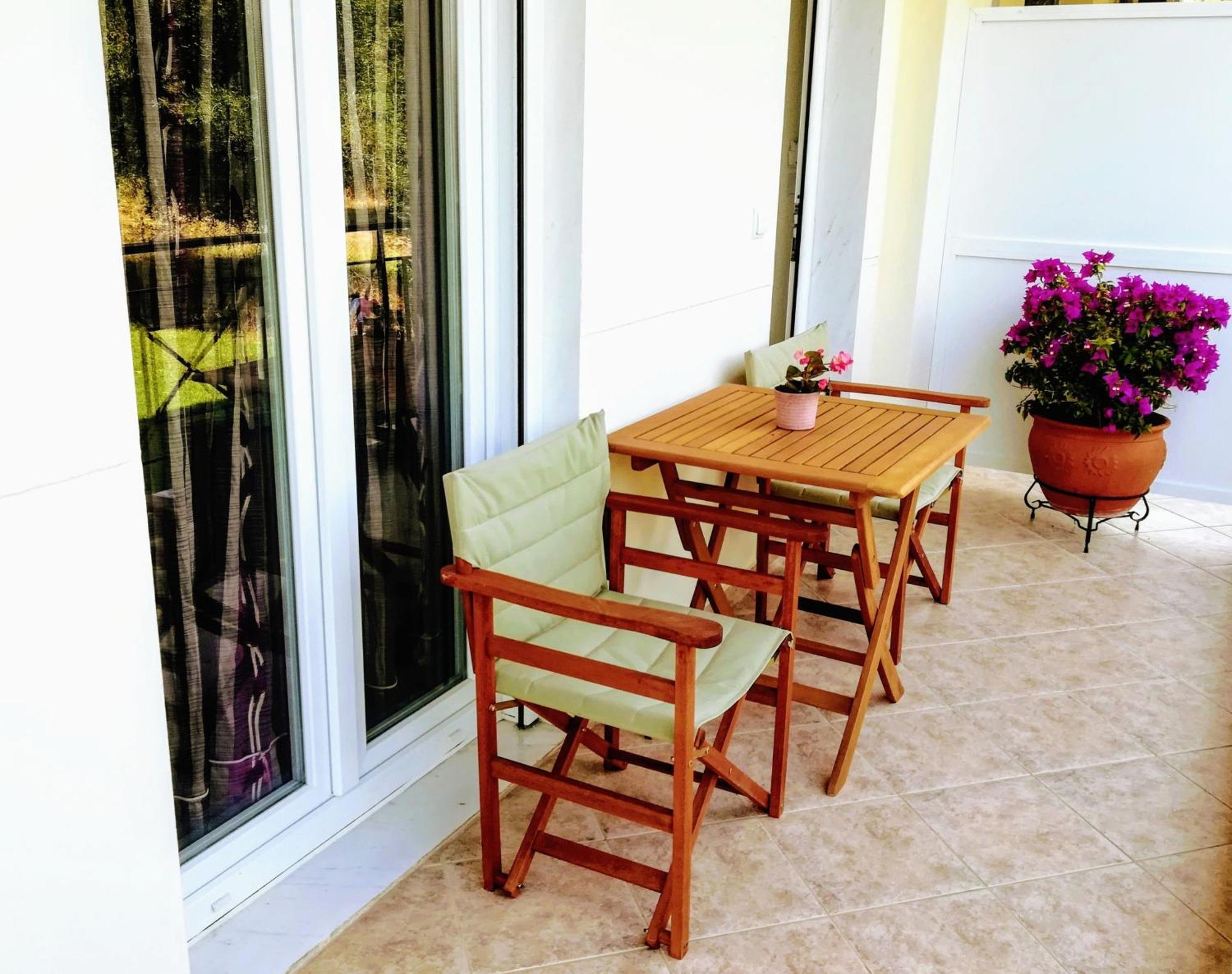 Giorgos Apartments Skála Foúrkas Стая снимка