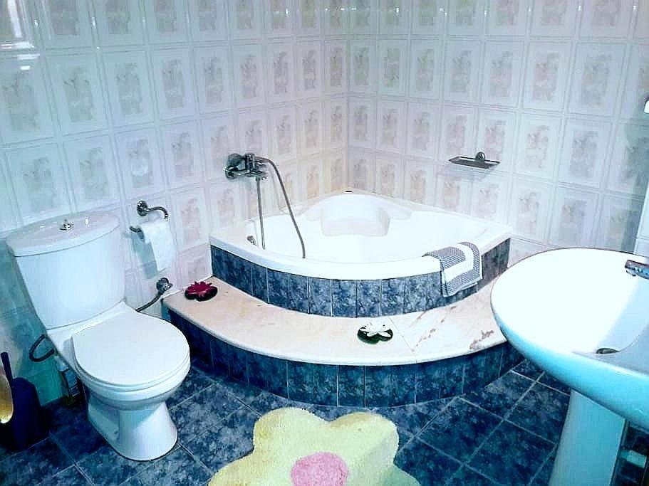 Giorgos Apartments Skála Foúrkas Екстериор снимка