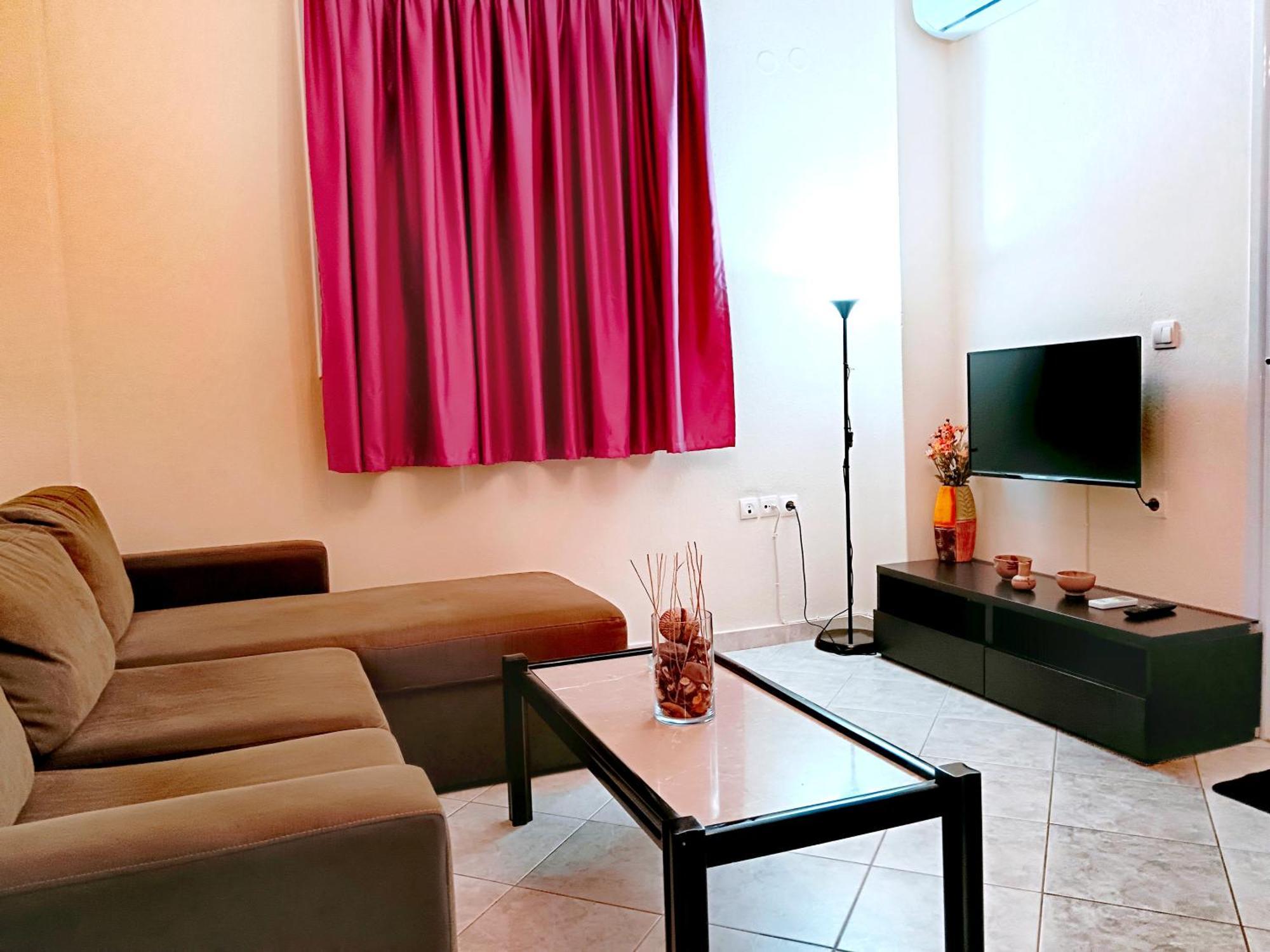 Giorgos Apartments Skála Foúrkas Екстериор снимка
