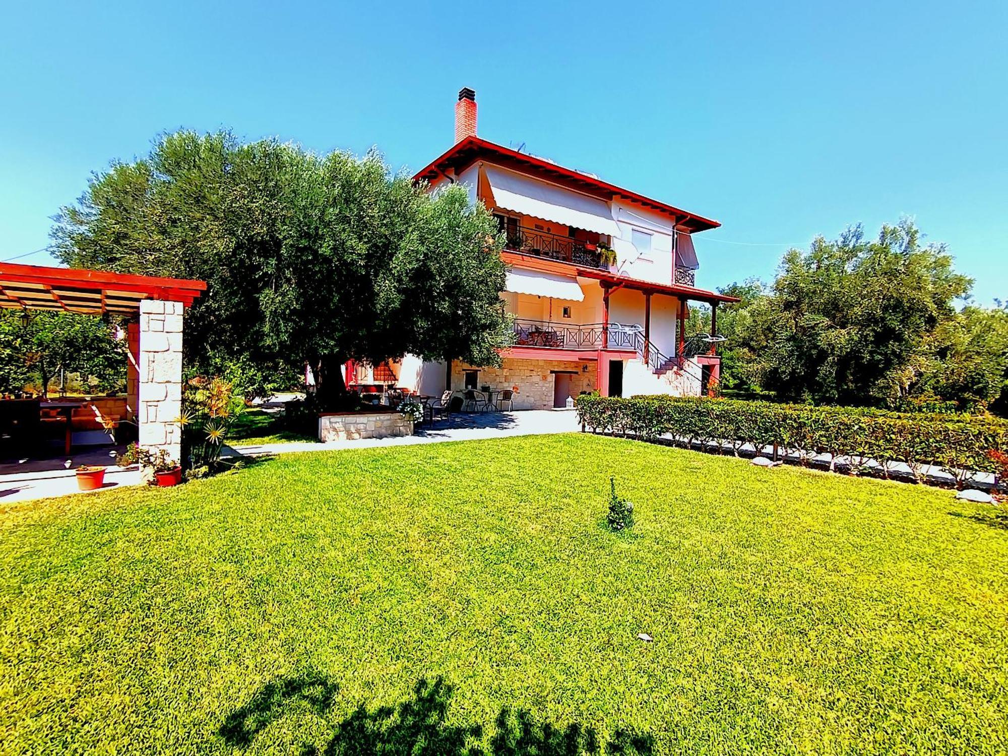 Giorgos Apartments Skála Foúrkas Екстериор снимка