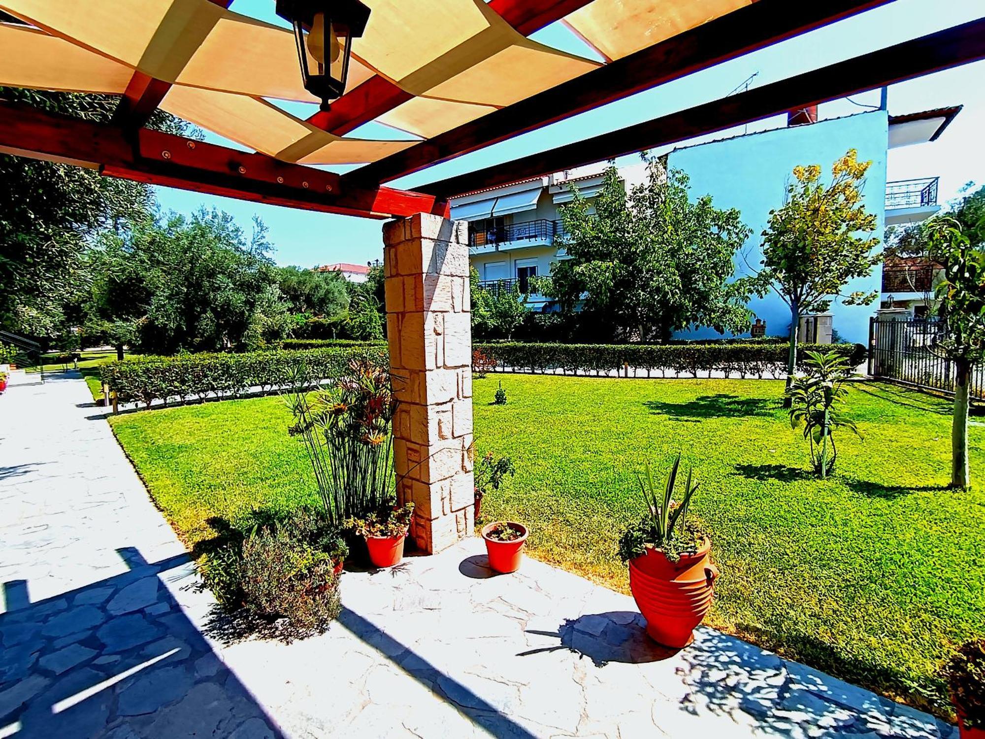 Giorgos Apartments Skála Foúrkas Екстериор снимка